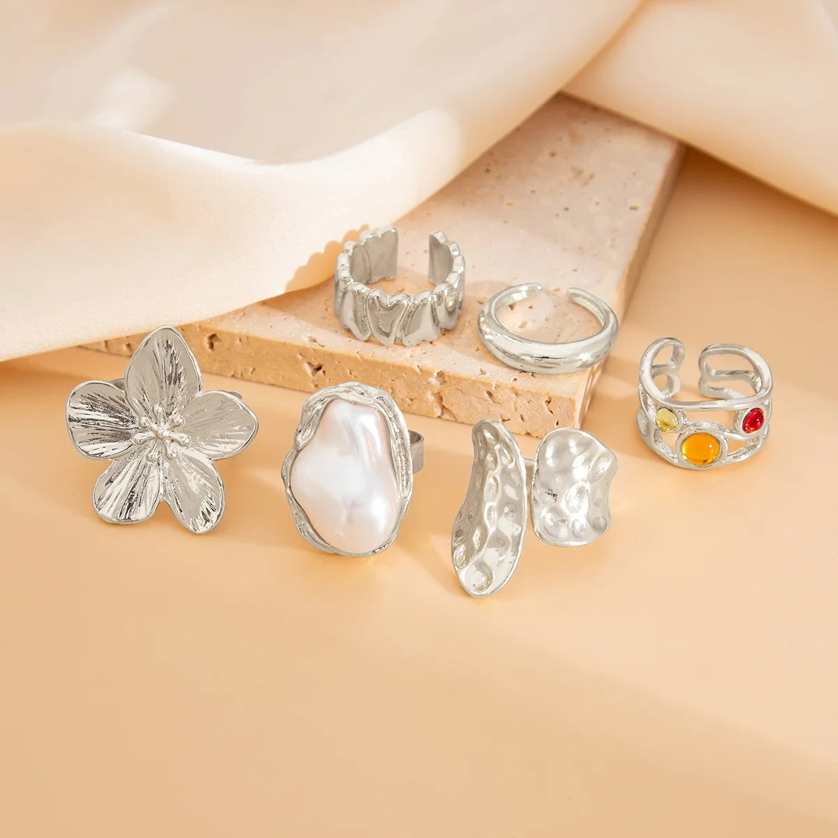 Flower Crystal Pearl Open Ring